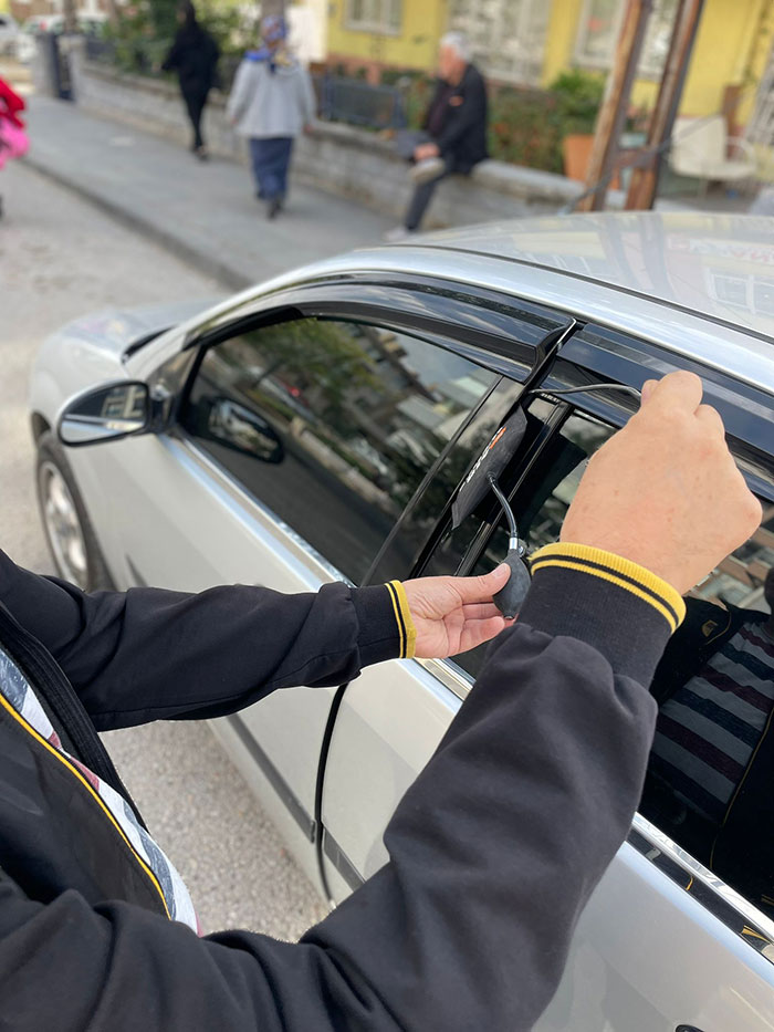 Foça Oto Kilitçisi